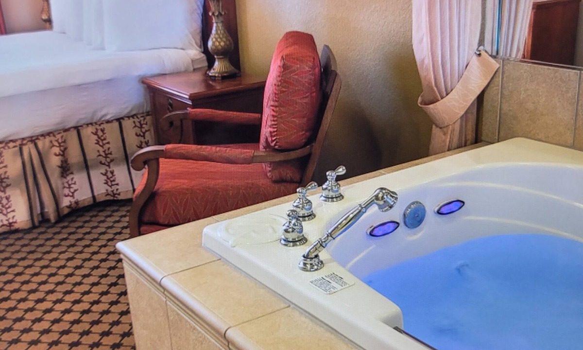 Florida Central Atlantic Coast Resort | 1 Bdrm Villa. A hearted warm feeling like home but in Orlando,then stay with us.