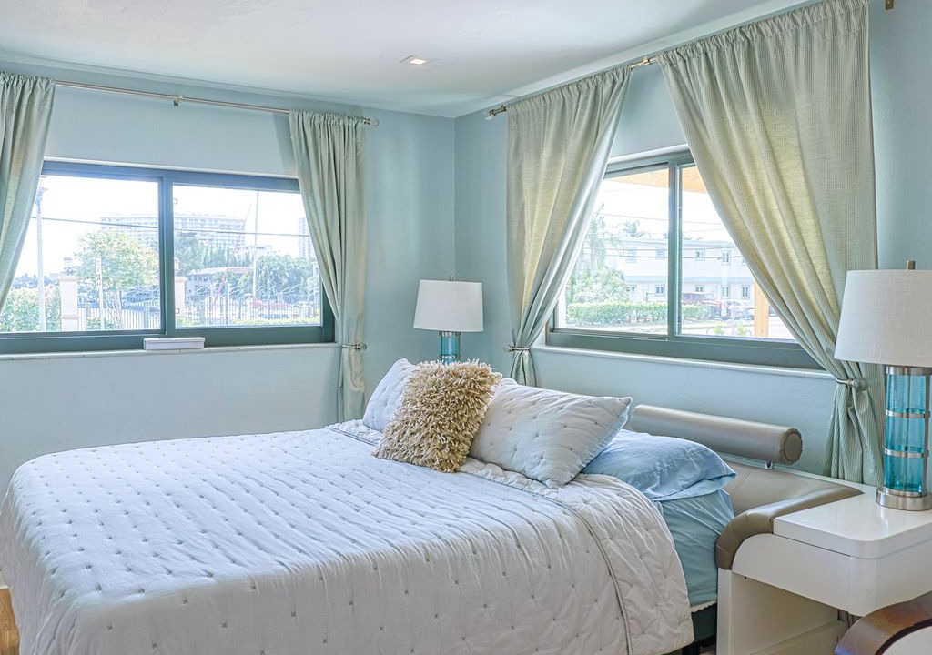 Harbor Village House | 10% Discount Renovated Home walking distance to the New Pompano Beach