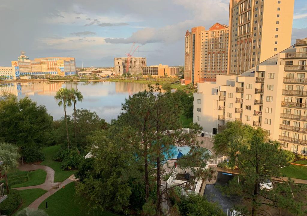 Southwest Orlando Apartment | 18-Universal and Heart of International Dr