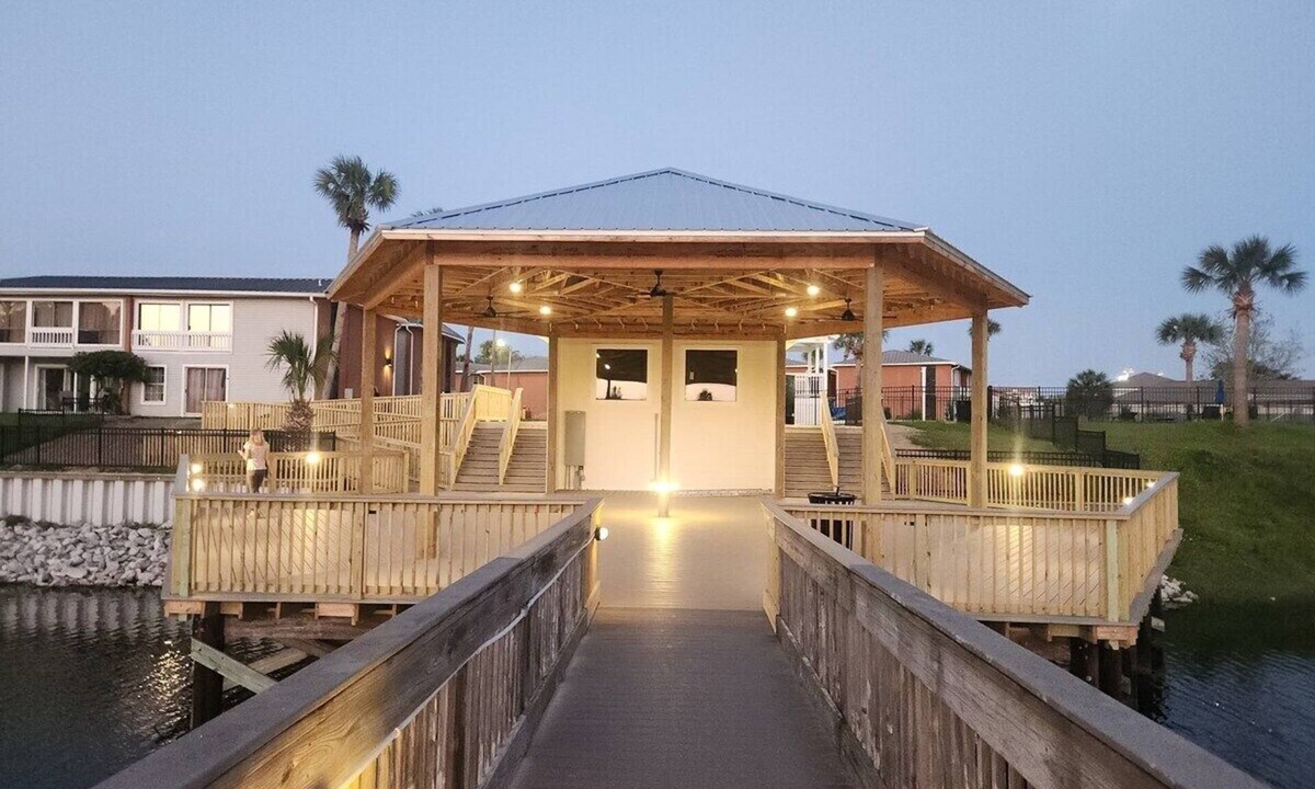 Indian Bayou Condo | 180 Two Bed Two Bath 3 Pools