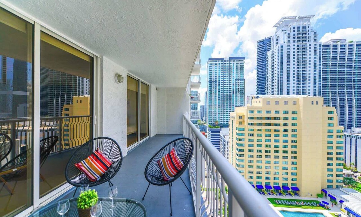 Brickell Condo | 1BR Brickell Free Parking World Cup Ready