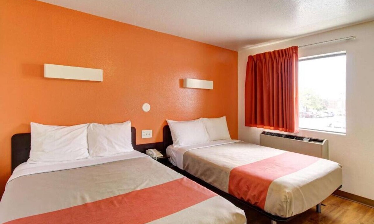 Amherst Apartment | 2 Full Beds|Non-Smoking