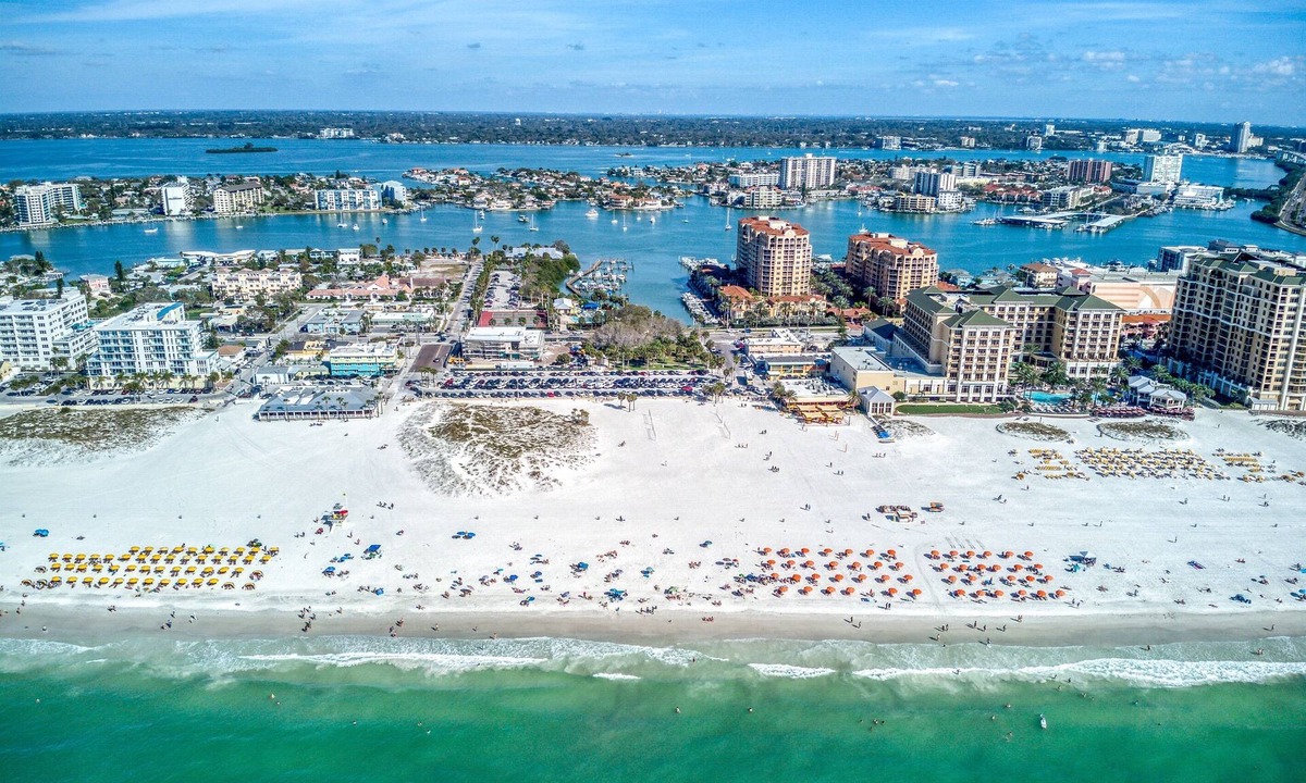 Island Estate Condo | 208, Water View-Clearwater Bch in 6 min, Pool/Gym
