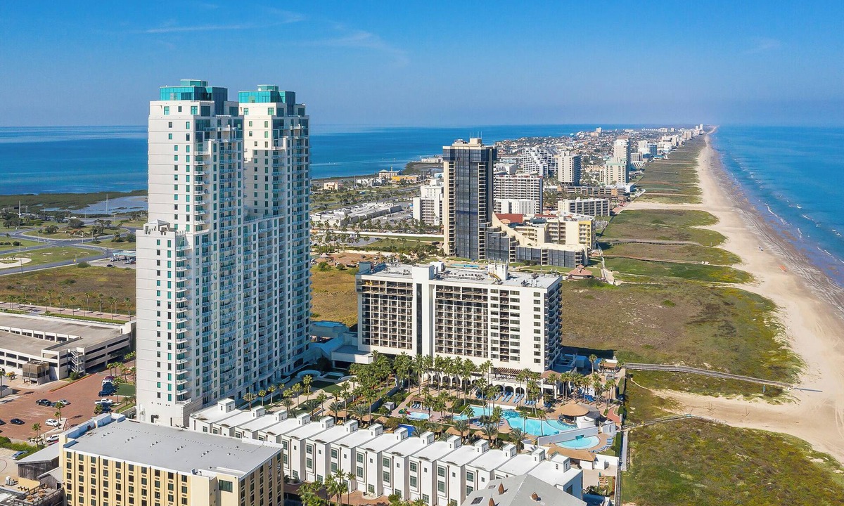 South Padre Island Condo | 23rd Floor LUXURIOUS 3 Bedroom Sapphire Condo 2302- Amazing Views!