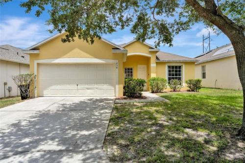 Sunset Ridge House | 25% Off Sunset Themed Retreat