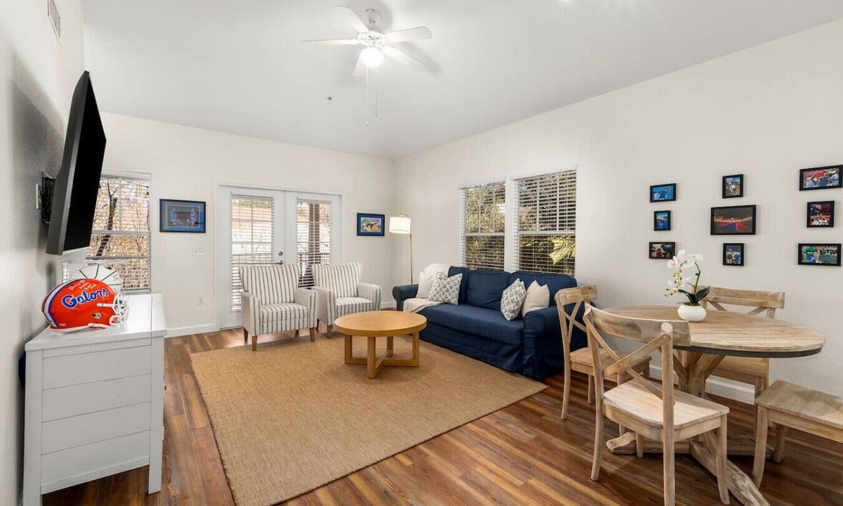 Haile Plantation Condo | 2BR Haile Village Condo | Near UF, Pool + Gym