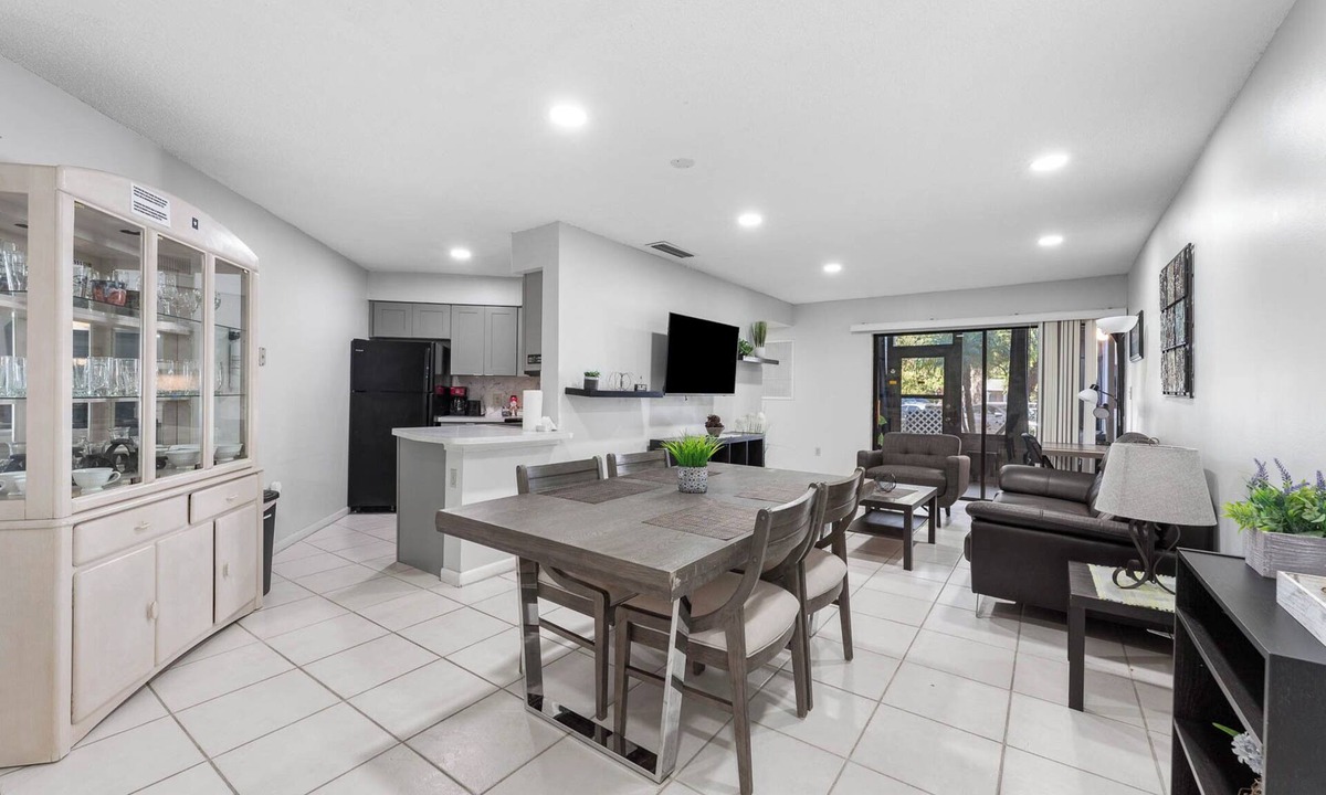 Ventura Apartment | 3697 Orlando Vacational Apartment 1st floor near Universal Studios