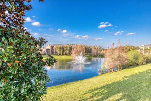 Bahama Bay House | 3rd floor condo w gym basketball court tennis court balcony restaurant