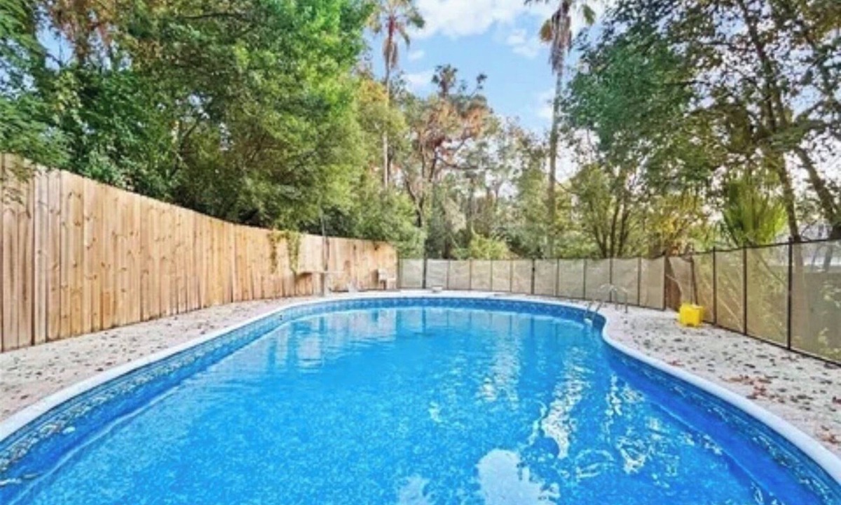 Gulf Coast Acres House | 4 bedroom pool house located in a bird sanctuary