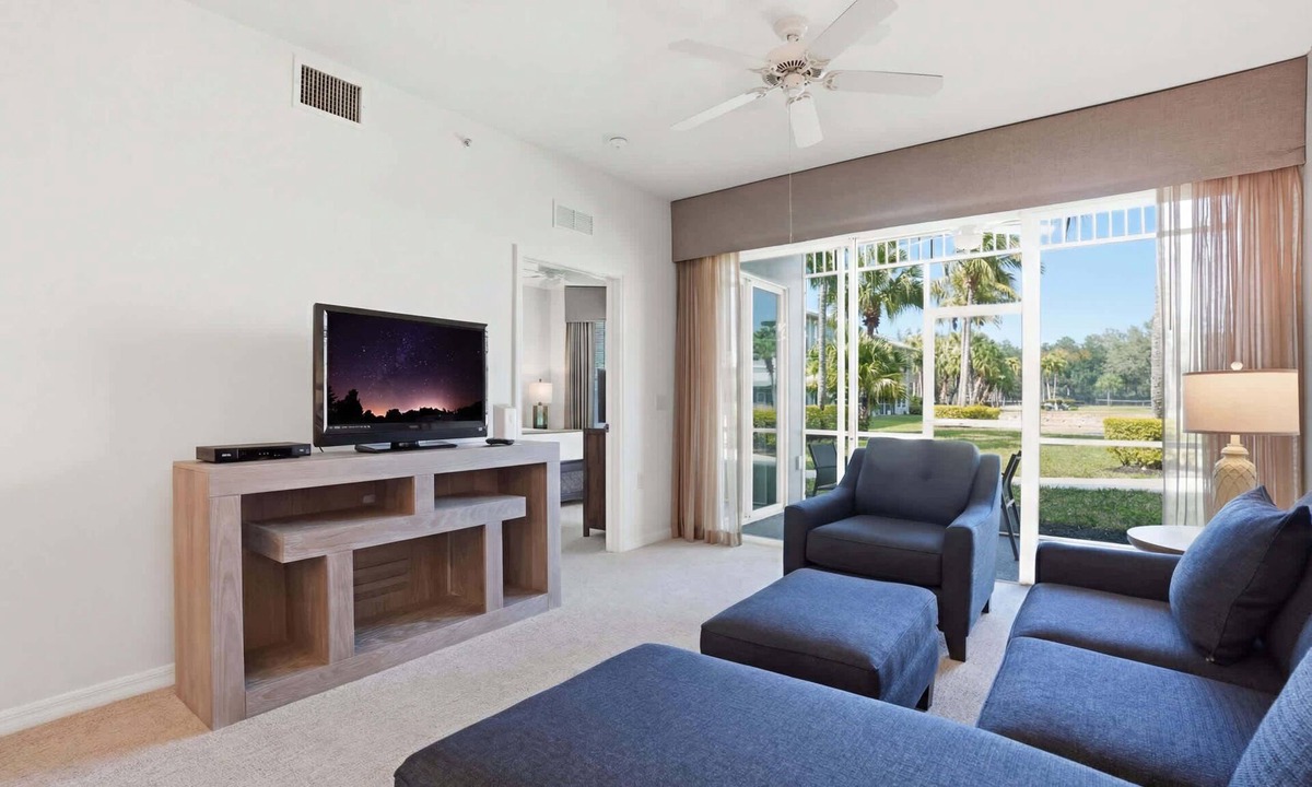 Naples Condo | #411 - First Floor, Sleeps 6 - Landscape View