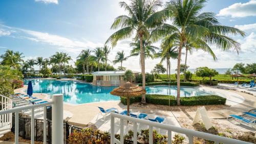 Rock Harbor House | 412 Mariners Club