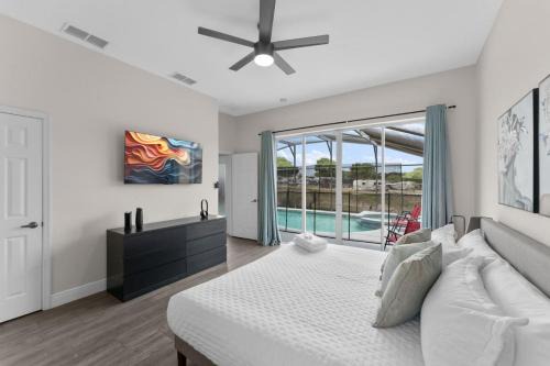 Vizcay House | 451 Davenport 5BR House with Heated Pool and Grill