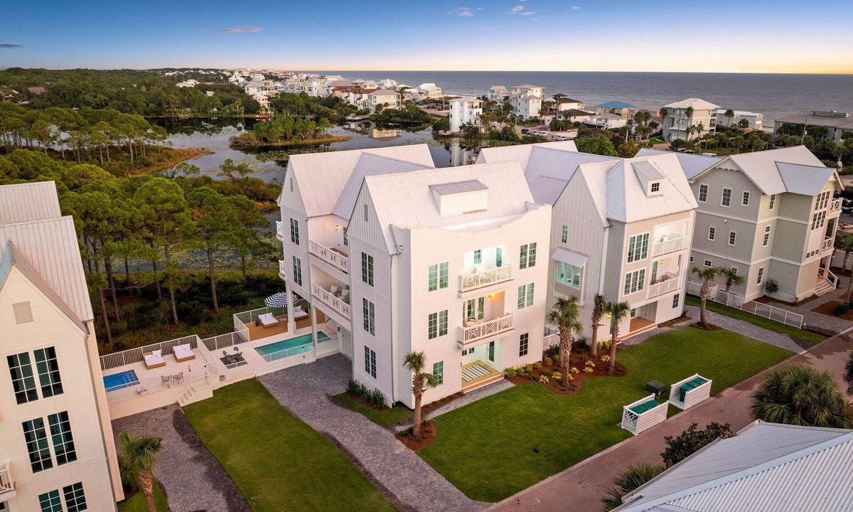 Dune Allen Beach House | "62 Blue View" Lakefront Private Pool Short Walk to the Beach