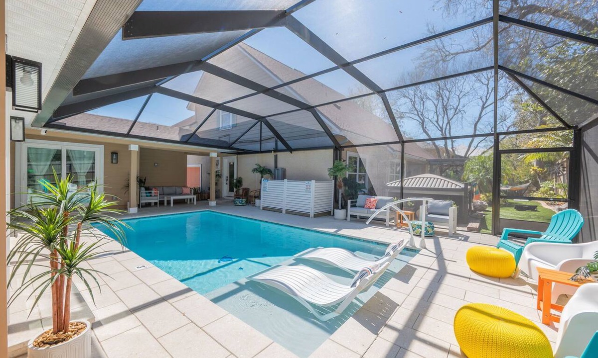 Vilano Beach House | 7BD/5BA, Heated Pool @ the Beach! Game Garage, Mini Golf, & More! 10min to DT