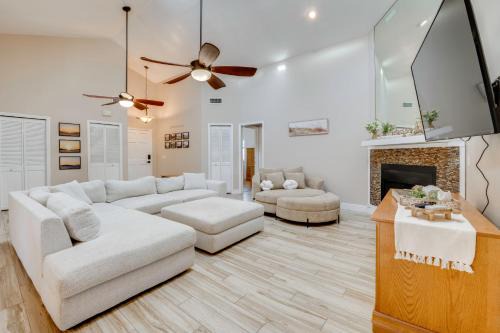 Port Orange House | 8 Mi to Beach! Daytona Area Home w/Private Pool