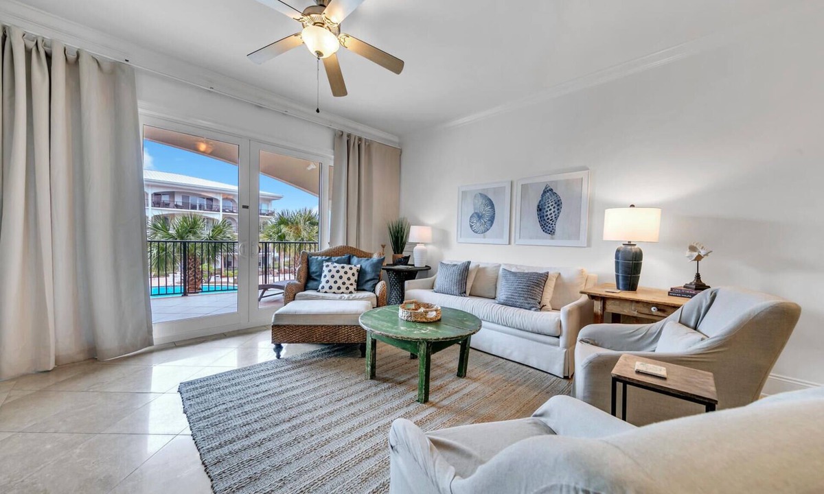 Santa Rosa Beach Condo | Adagio D203 - Updated/New Kitchen: Luxury 3 BR + Bunkroom w/Amazing Pool View