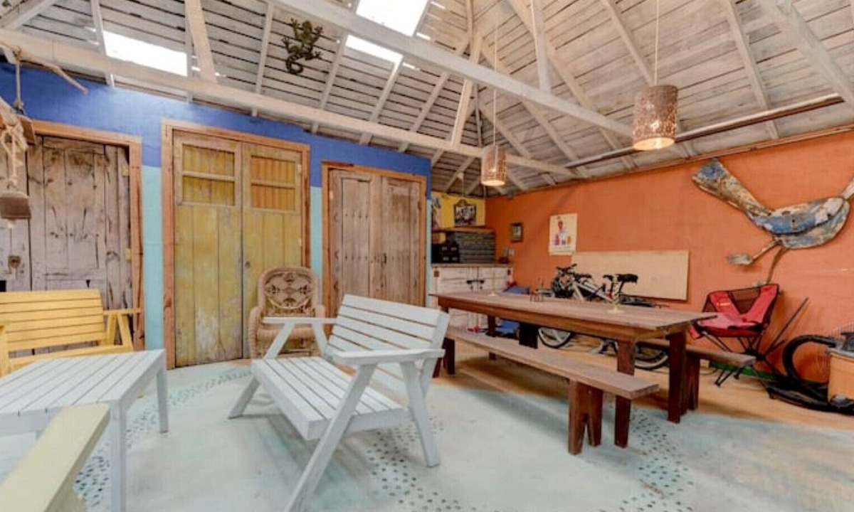 Hyde Park House | Amazing and Unique Spacious 3bd in Hyde Park