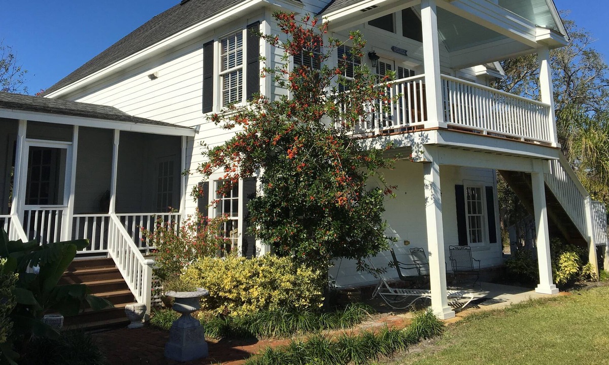 St. Marys Apartment | AMAZING PROPERTY WITH MARSH AND RIVER VIEW BEAUTIFULLY & COMFORTABLY APPOINTED