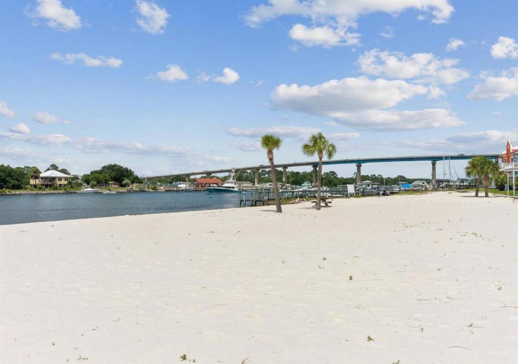 Sunset Pass House | Banana Bay Townhome #13932 - Playa Way