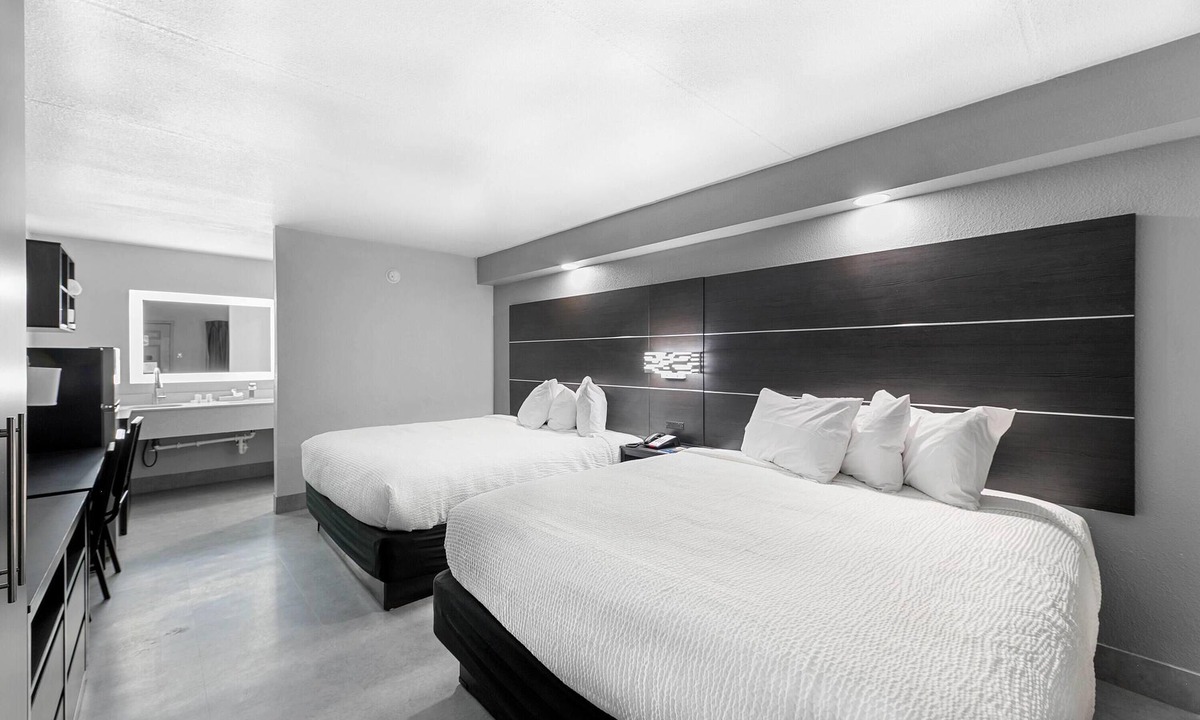 San Antonio Hotel | Baymont by Wyndham San Antonio Near Lackland AFB