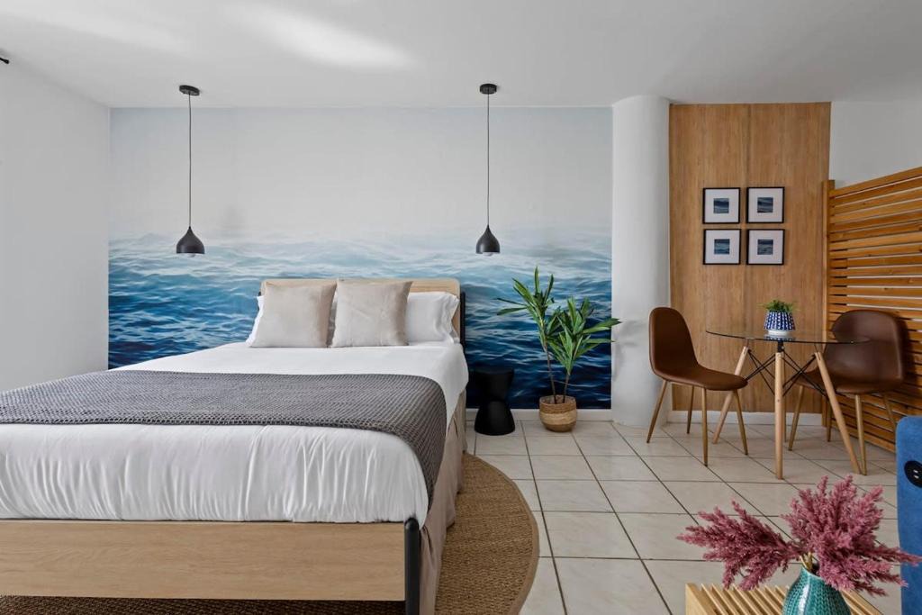North Bay Village Apartment | Bayshore Bliss, Cozy with Water Views of Miami Bay