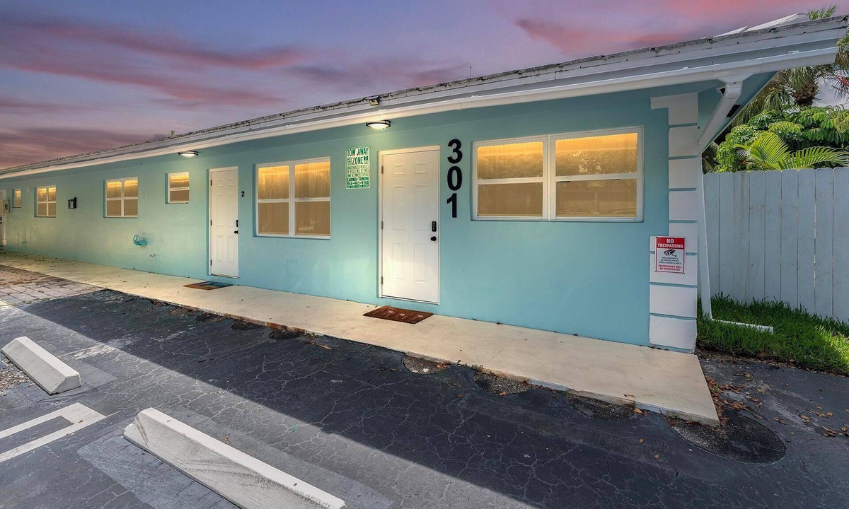 Garden Isles House | Beach:1 mile- FLL Airport:20 min- 3bed/3 full bath