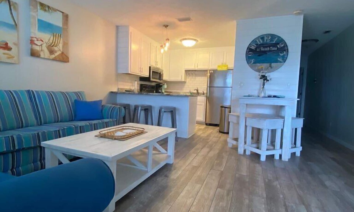 West Panama City Beach Condo | Beach access #73 across the street! Easy Parking!