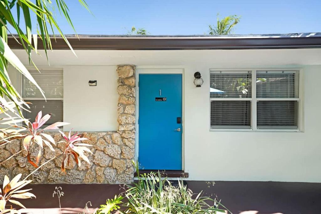 Singer Island Apartment | Beach Apart by Dream Vacation unit 1