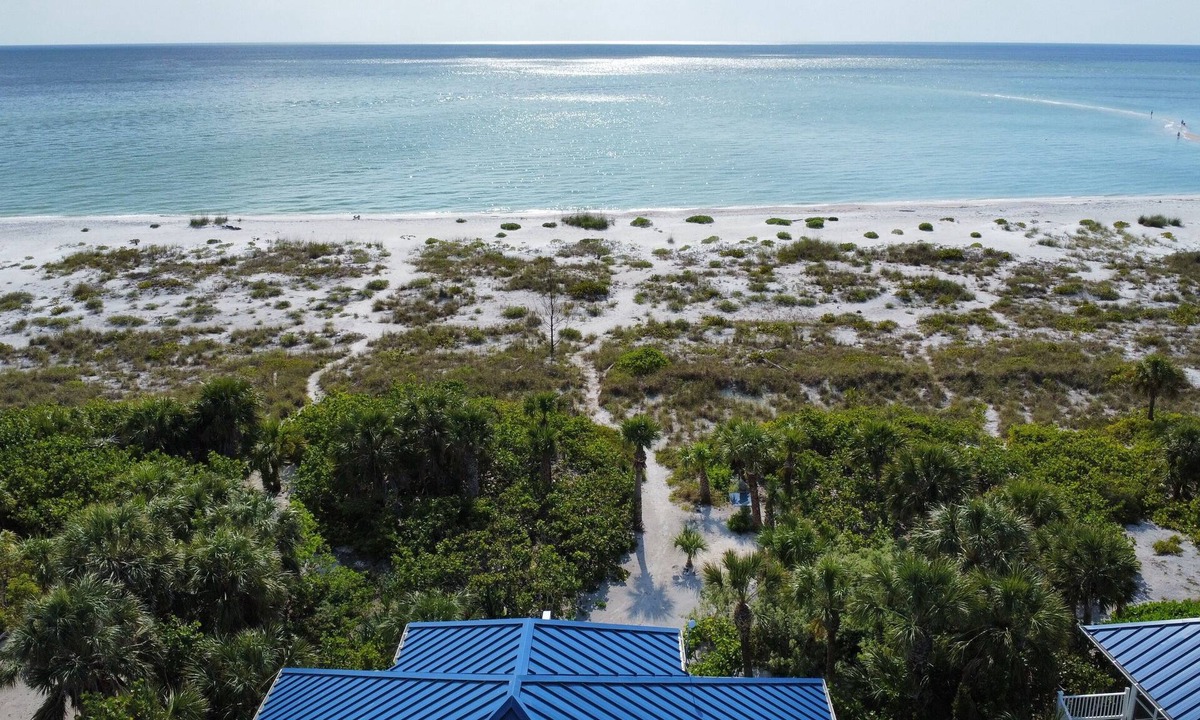 North Captiva House | BEACH DAYZ - LUXE TRUE OCEAN BEACH FRONT! AMAZING VIEWS + ISLAND CLUB AMENITIES!