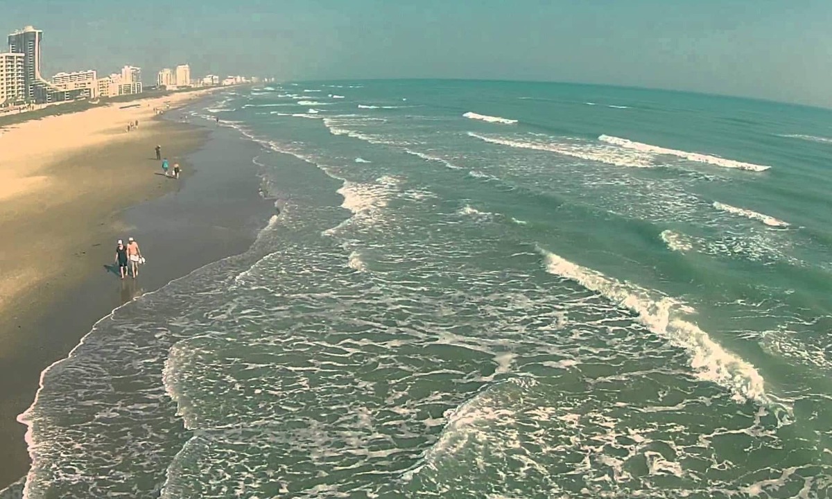 South Padre Island House | Beach Getaway- Huge Luxury Home Just Steps from the Beach