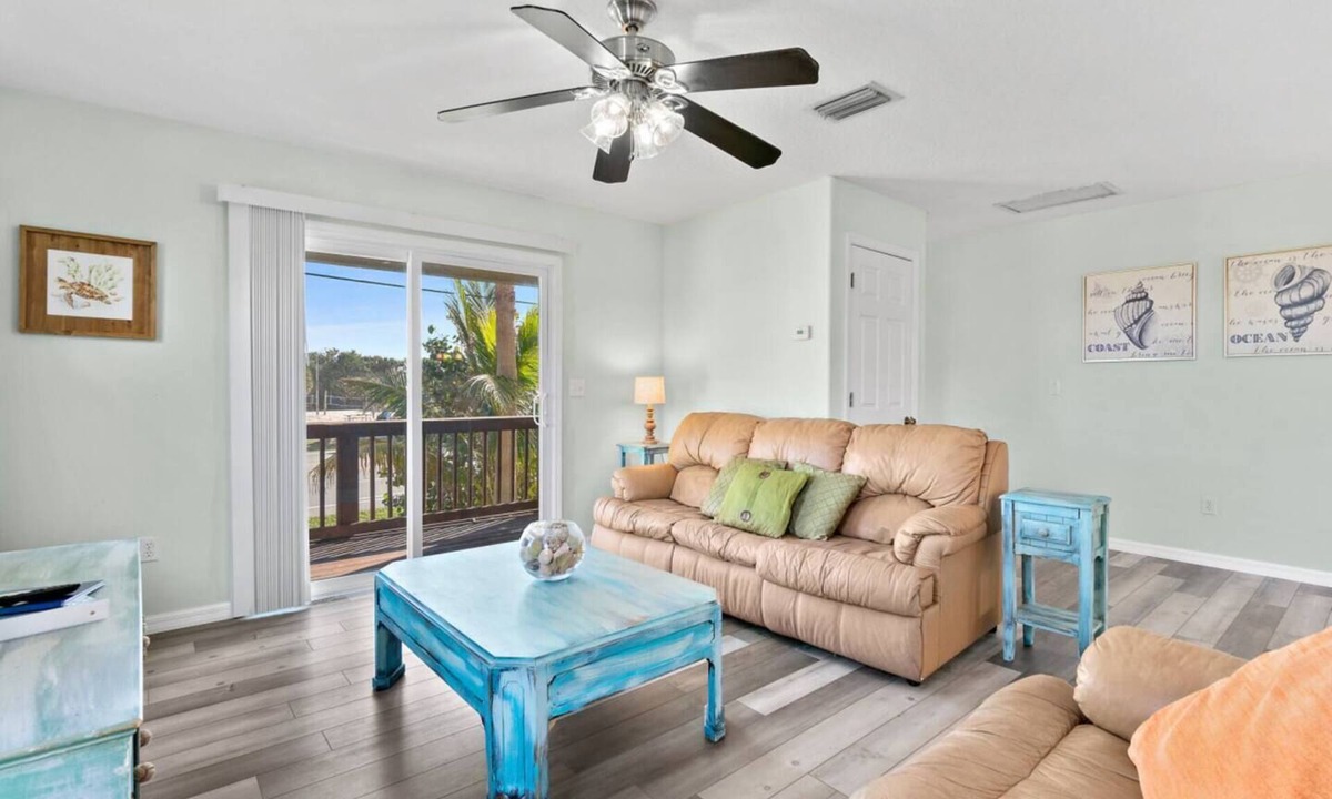 Indialantic House | Beach Retreat 3BR/2BA – Across Paradise Park, Melbourne FL