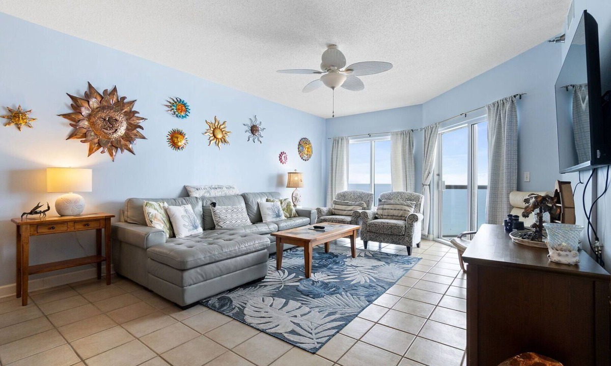 Villa Primera Condo | Beachfront 2BR | Emerald Isle | Stunning Gulf Views