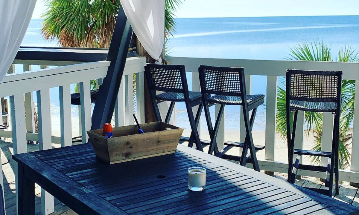 Crawfordville Condo | Beachfront Bliss w/Stunning Views - Kayaks, Beach Gear & Firepit Nights!