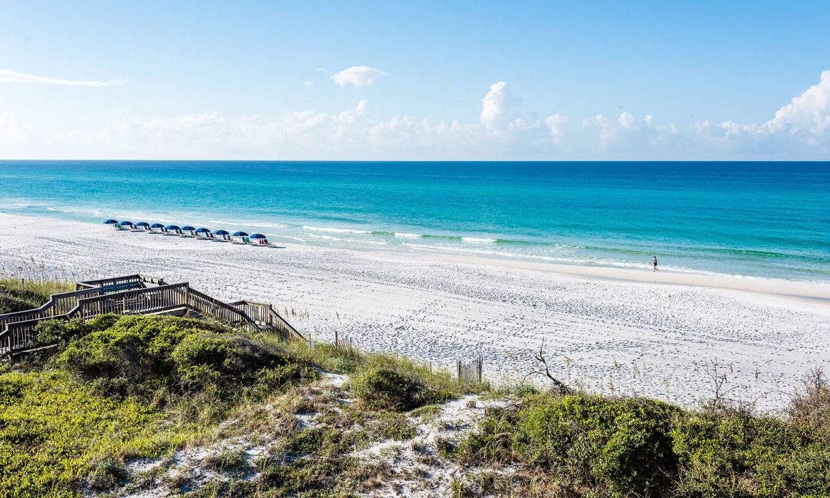 Santa Rosa Beach House | Beachfront Townhome on 30A in Sea Haunts Santa Rosa Beach - Pool & Pvt Boardwalk
