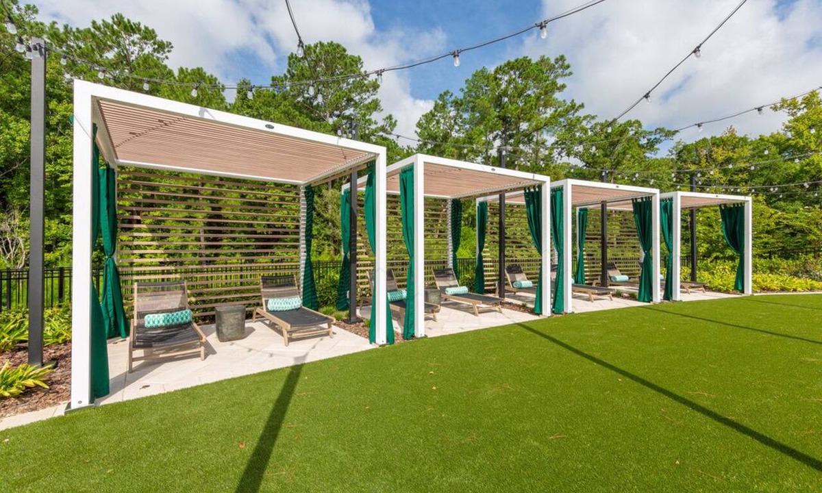 Deerwood Apartment | Beachy Oasis: Posh 2BR/2BA with Pool & Gym