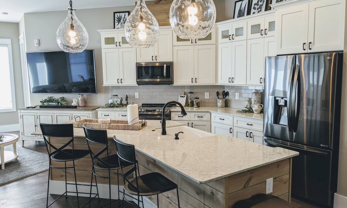 Blue Ridge Condo | Beautiful condo in downtown Blue Ridge!