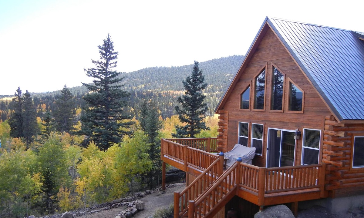 Indian Mountain Cabin | BEAUTIFUL FAMILY FRIENDLY COLORADO MOUNTAIN GETAWAY