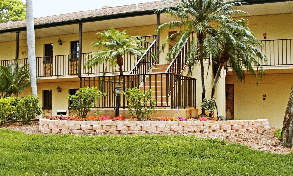 Joel Apartment | Beautiful studio unit at resort, sleeps 4