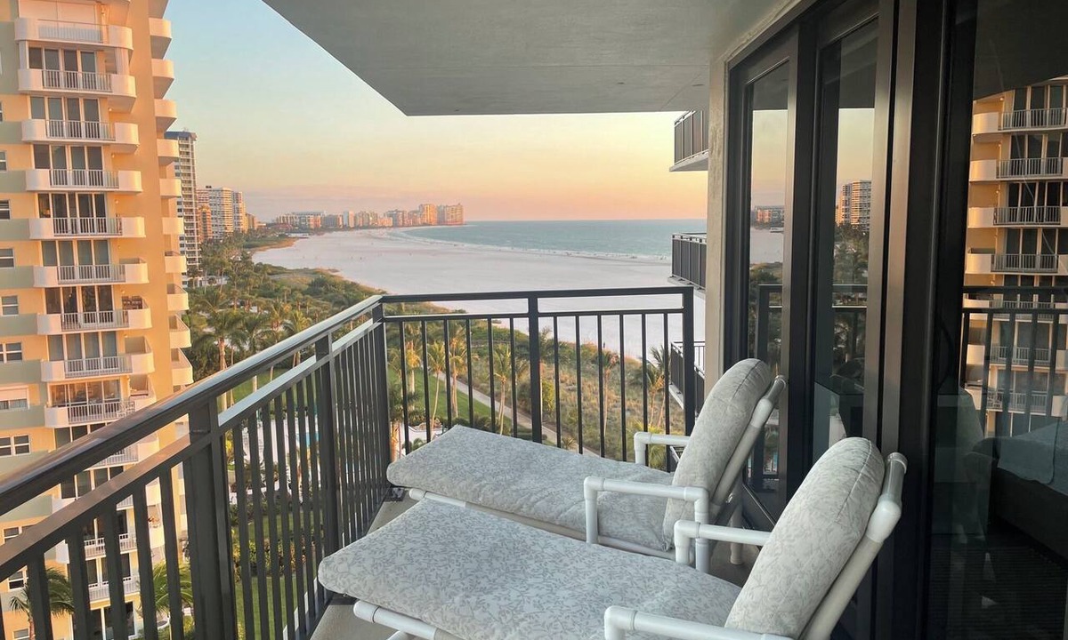 Marco Island Apartment | Beautifully remodeled condo offering breathtaking Gulf views right on the beach.