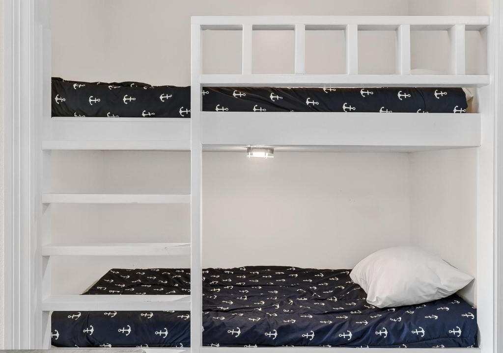 Rockport Apartment | Beauty By The Bay K702