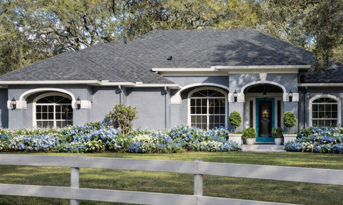 Sorrento House | Bed and Breakfast on Equestrian Estate