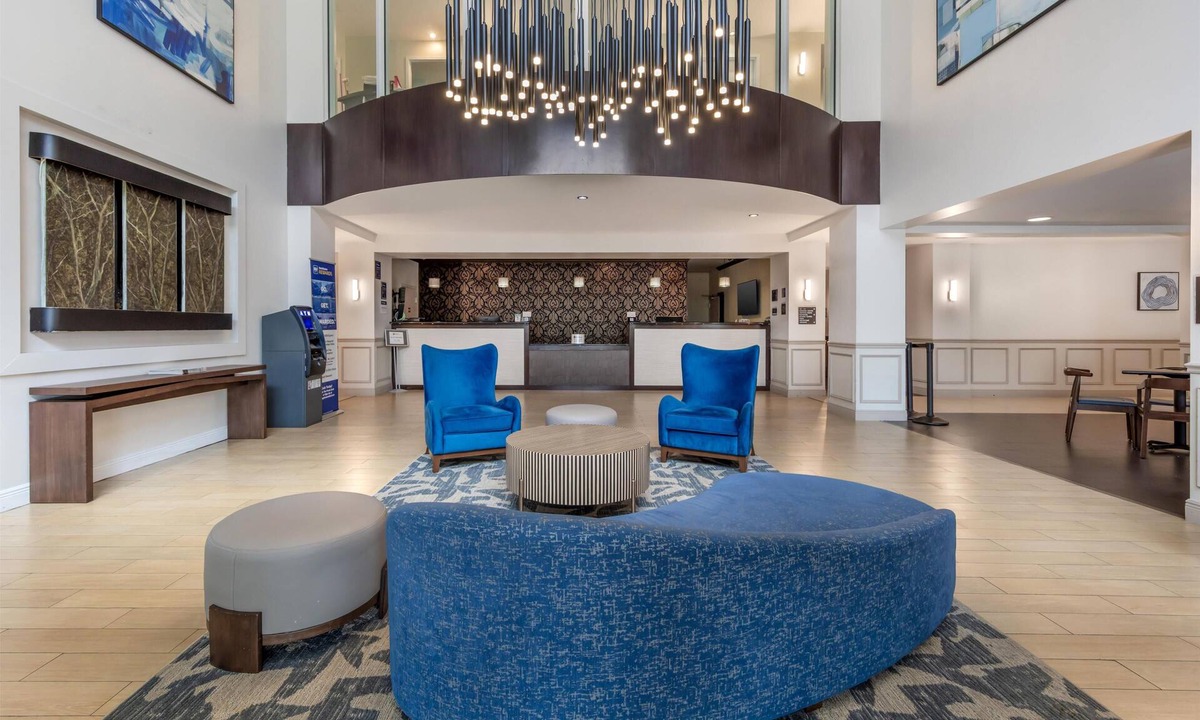 Miami Springs Hotel | Best Western Plus Miami Airport North Hotel & Suites