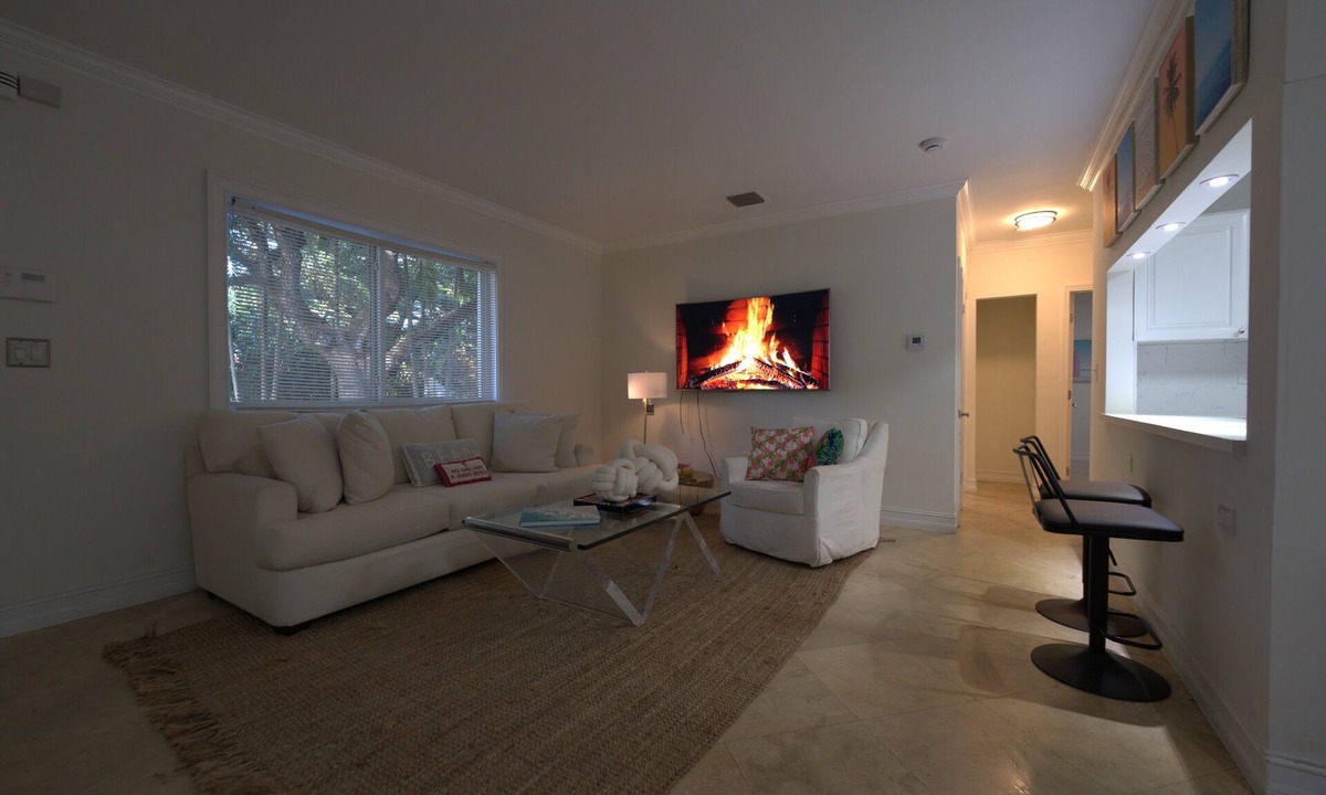 Biscayne Park House | Biscayne Park 3BD2BA Spacious