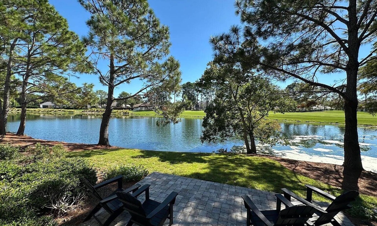 Laurel Grove House | 🦩Book Me Baby! Happy Together ~ Golf Cart ~ Pet-Friendly🦩