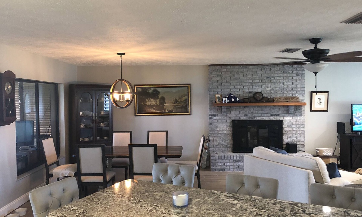 Putnam Hall House | BRAND NEW DOCK ON LITTLE SANTA FE, FLEXIBLE CANCELLATION POLICY,GORGEOUS SUNSETS
