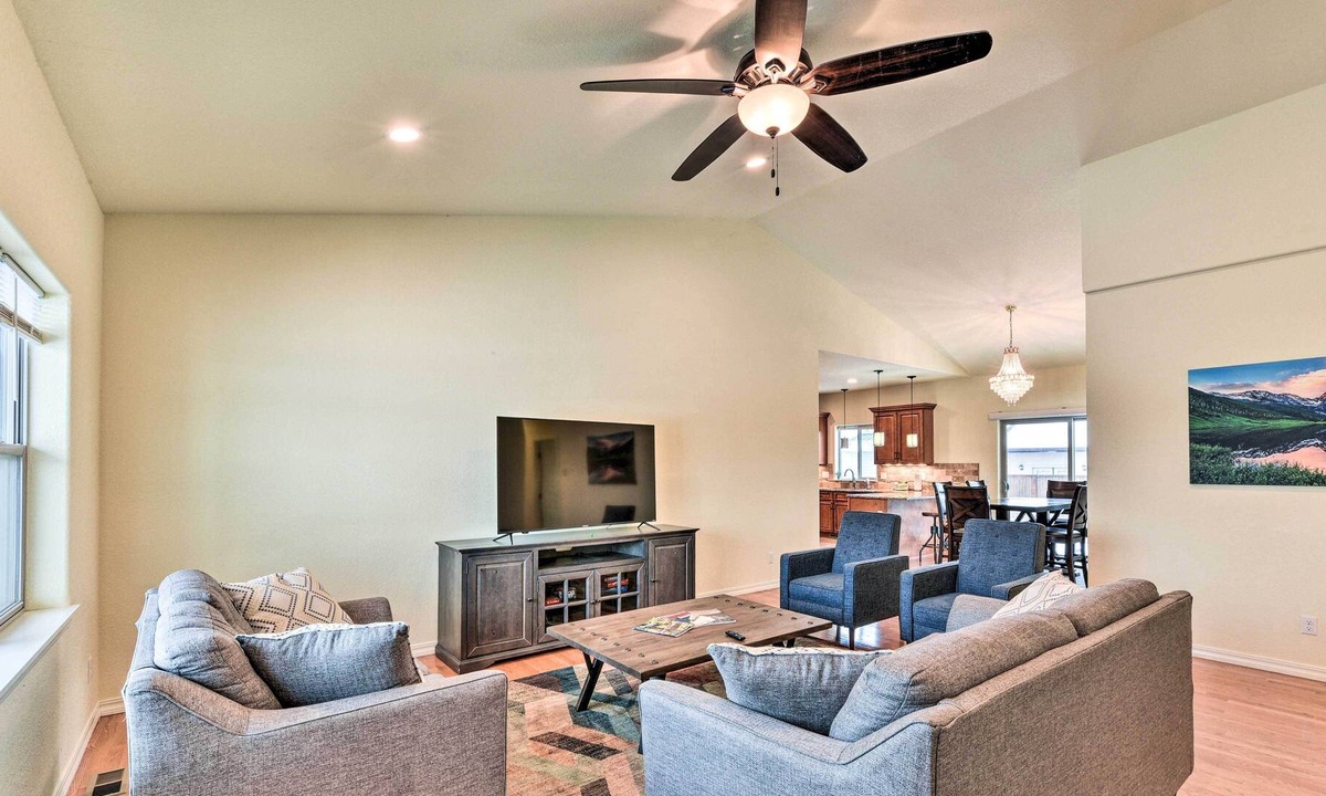 Buena Vista House | Buena Vista Getaway ~ 2 Mi to Dtwn & River