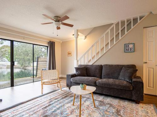 University House | Busch Gardens TownhouseUSF & Mofitt