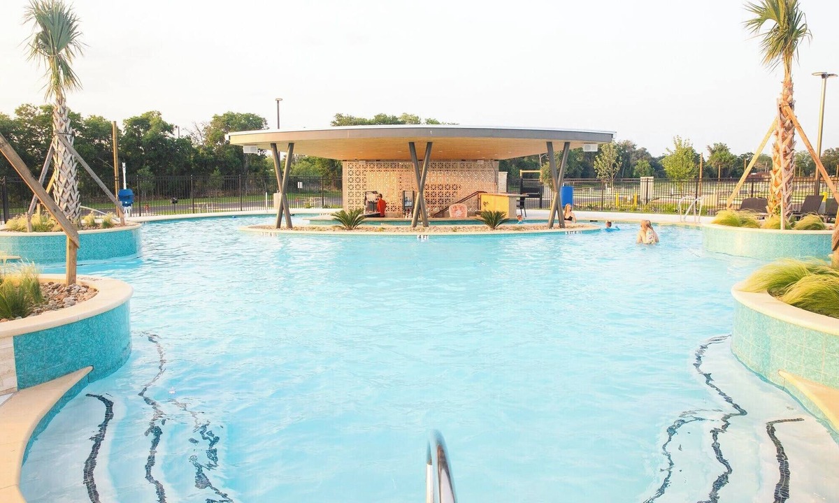 New Braunfels Resort | Camp Landa Resort
