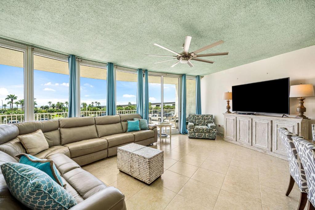 Orange Beach East Apartment | Caribe 213B