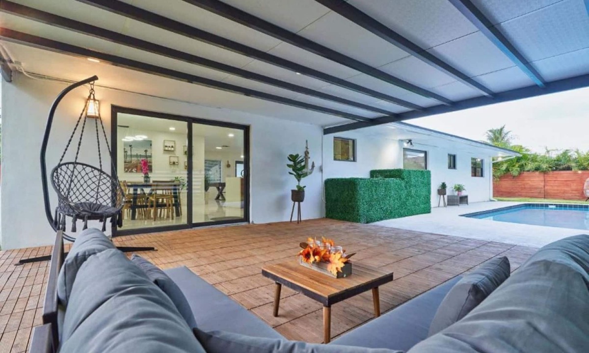 North Miami Beach Villa | Casa Tua by Glam Homes